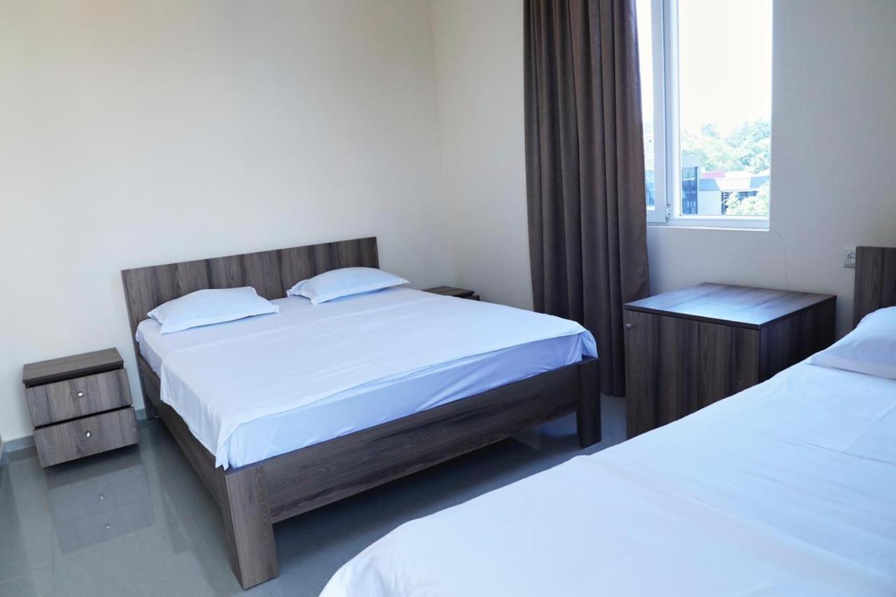 Hotel Estonia Two Kobuleti Bagian luar foto