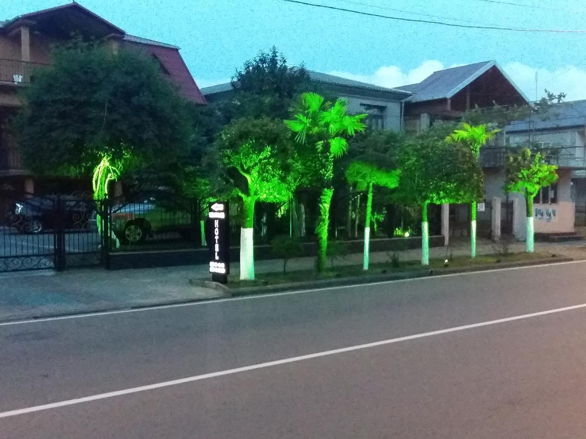 Hotel Estonia Two Kobuleti Bagian luar foto
